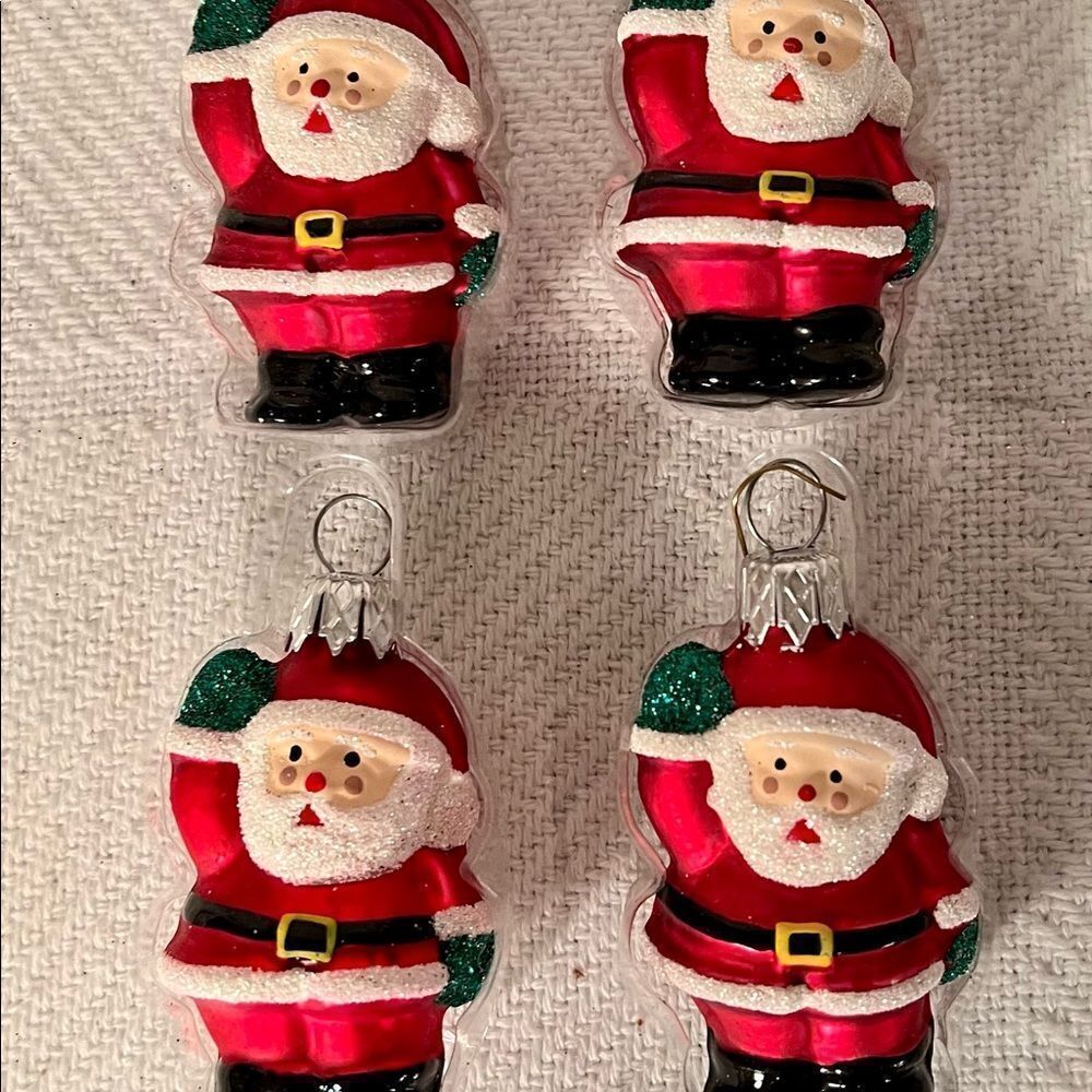 Vintage Blown Glass Ornaments Set of 4 Santa Claus NOS EVC No Box.